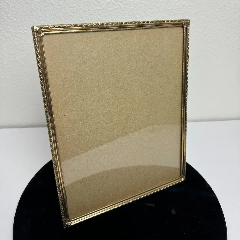 Vintage Gold Metal Picture Frame 8